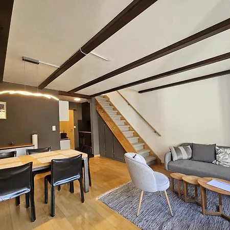 Adora Appartement *